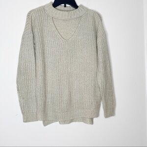 ATMOSPHERE sweater with key hole. Size S